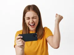 Crece la participaci&oacute;n femenina en el juego online en Espa&ntilde;a