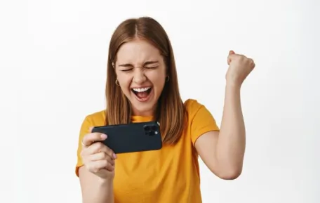 Crece la participaci&oacute;n femenina en el juego online en Espa&ntilde;a